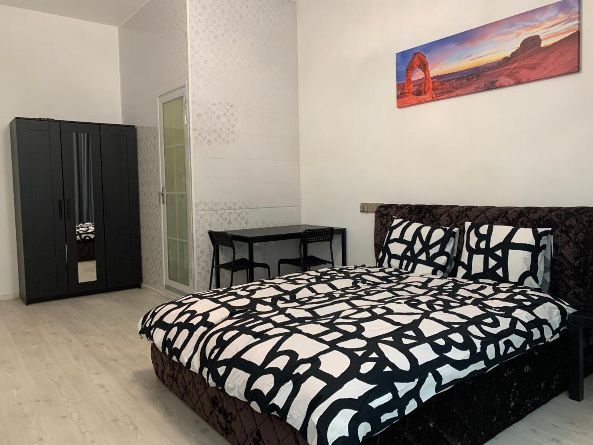 Smart Inn Riga Buitenkant foto